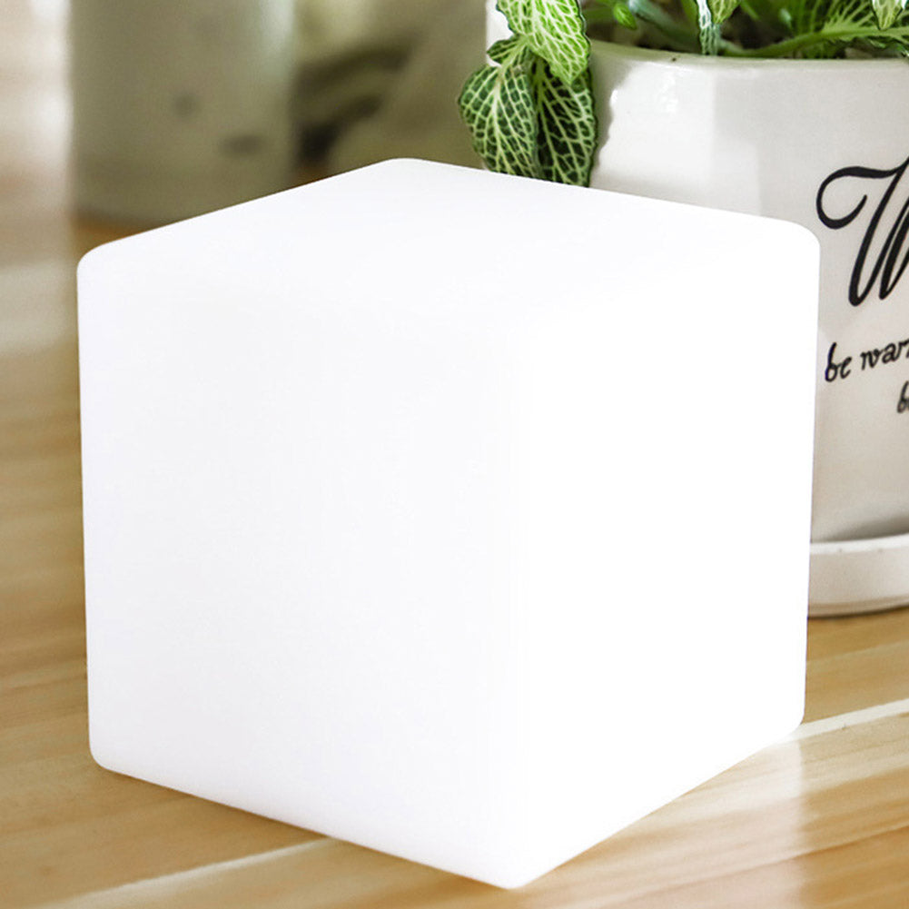 Glowing Cube Lamp